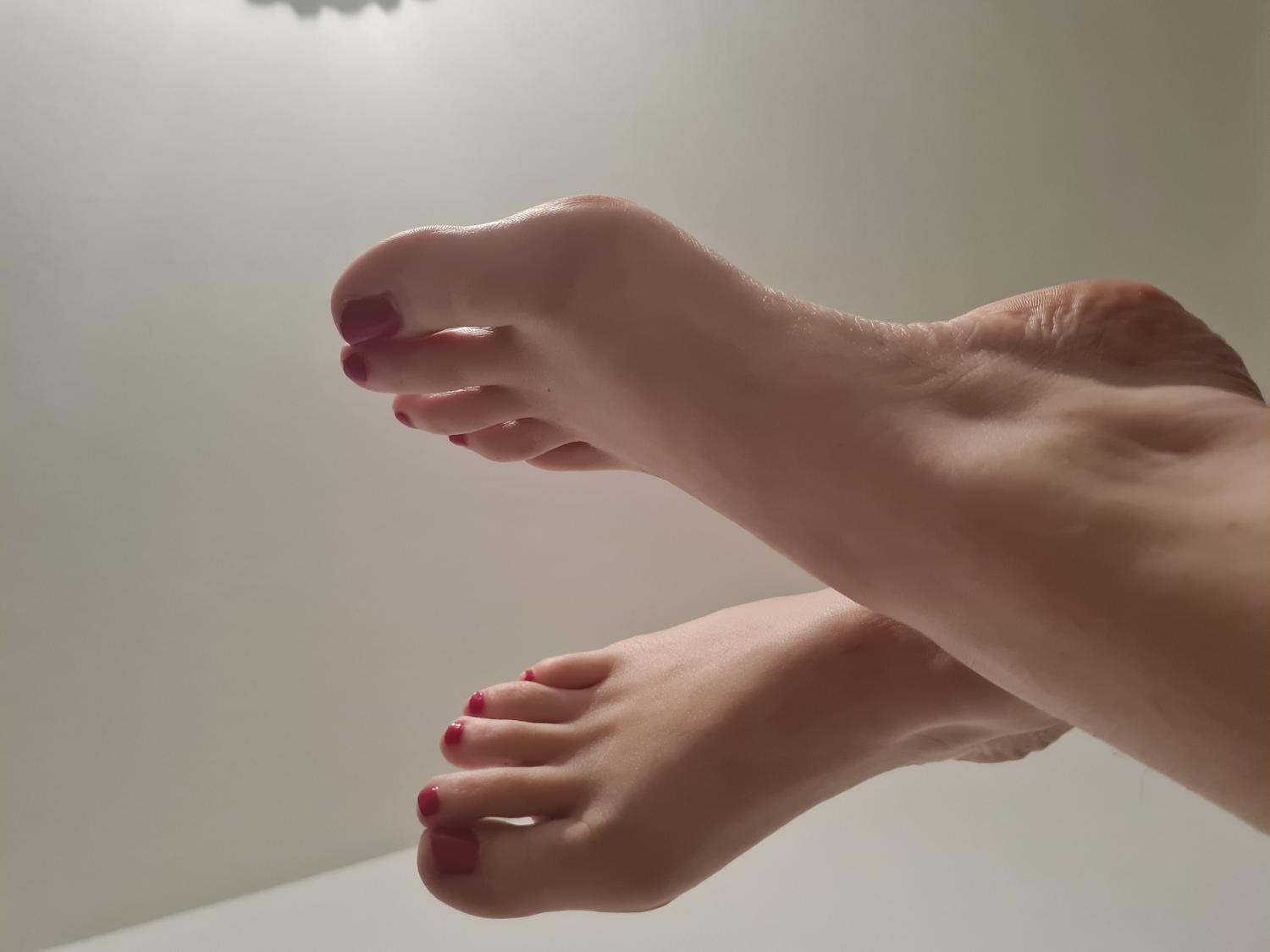 Britney-la-fee-des-pieds's media