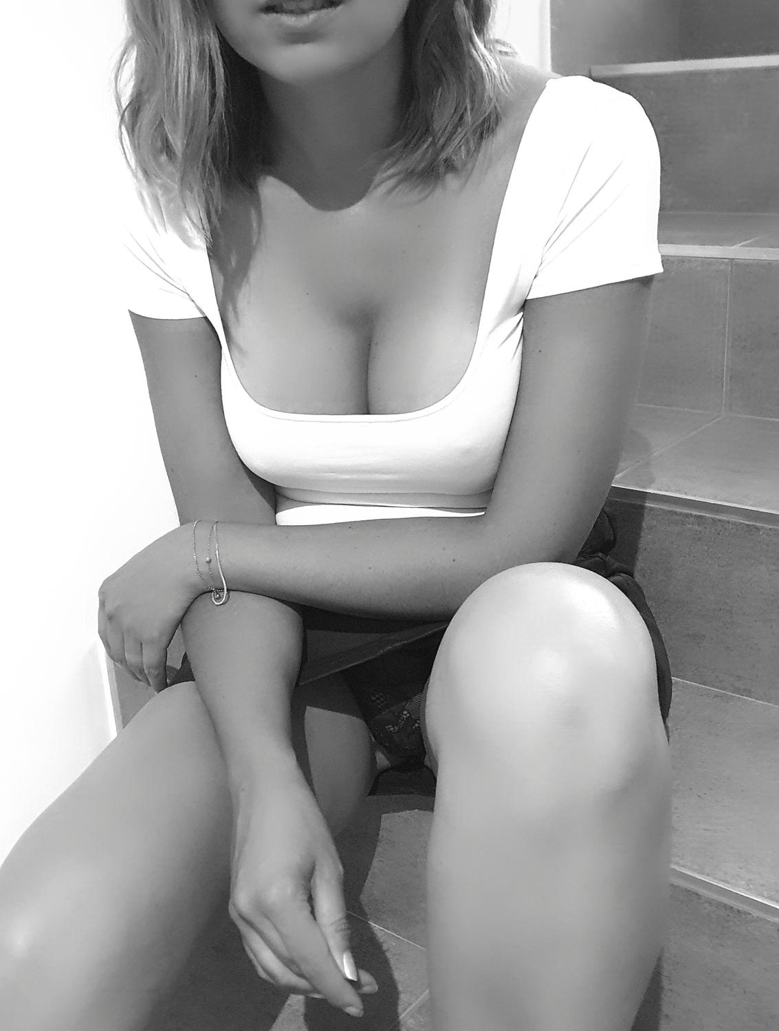 Bruneetsexy's media