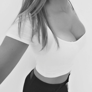 Bruneetsexy's media