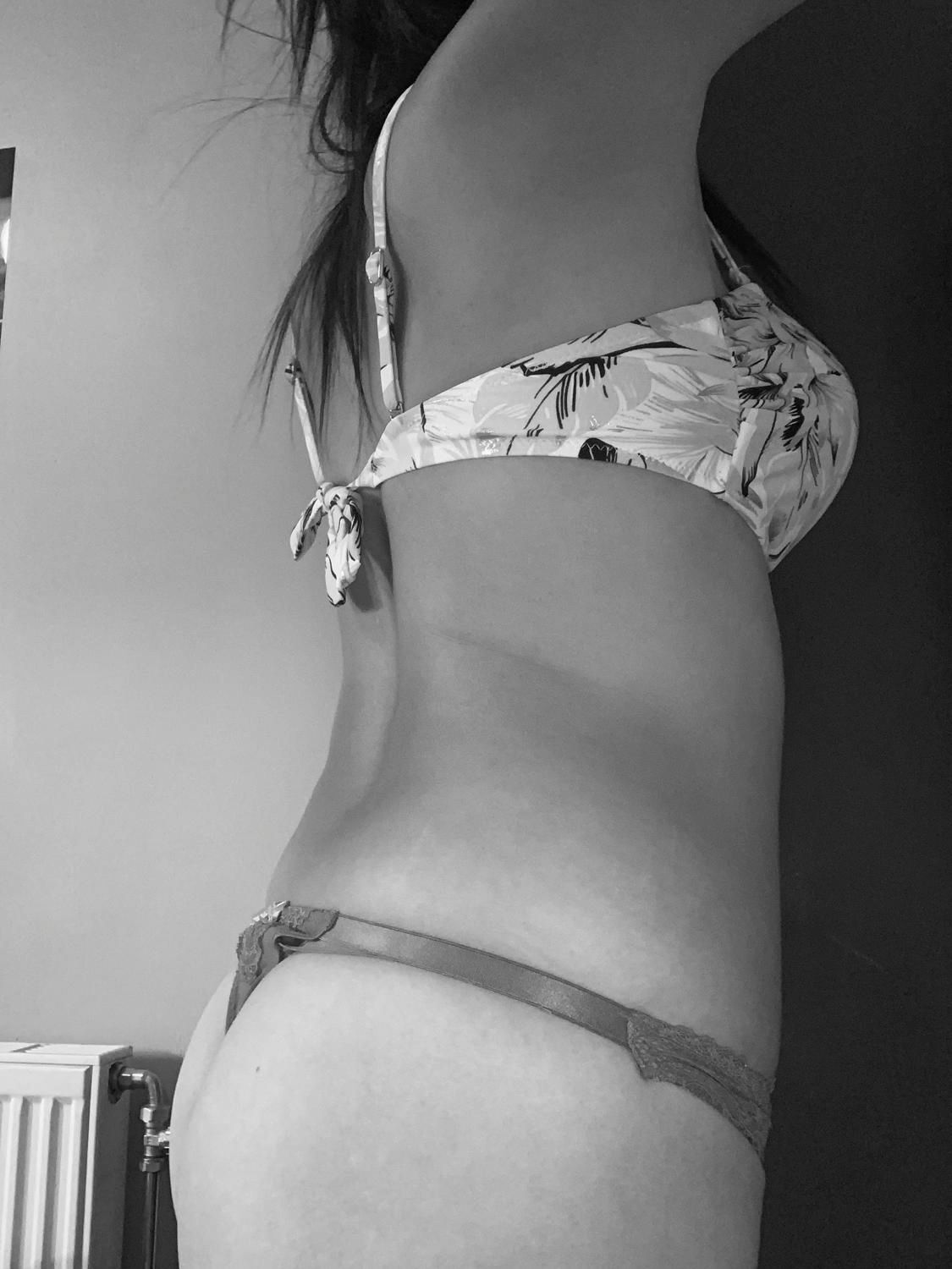 Brunette30's media