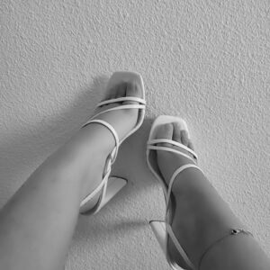 _brunettefeet_'s media
