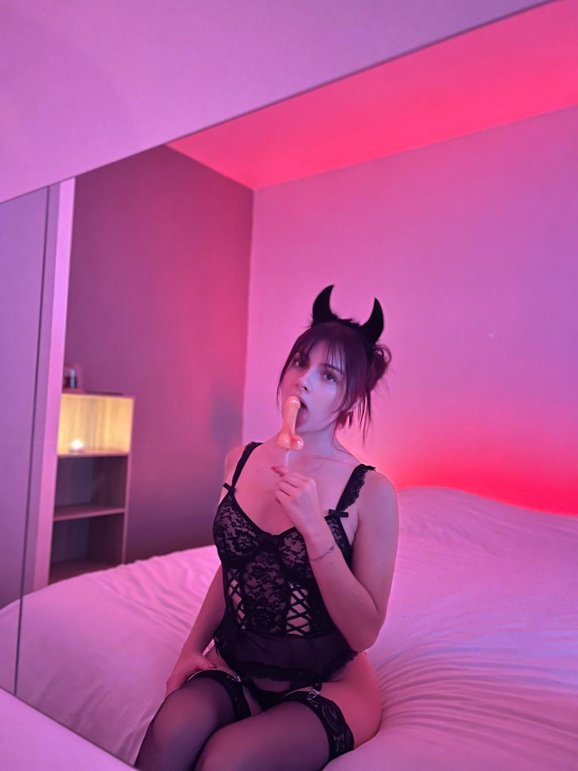 Bunnyfly's media
