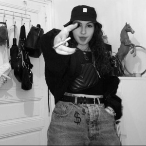Bxxxd_giirl's media