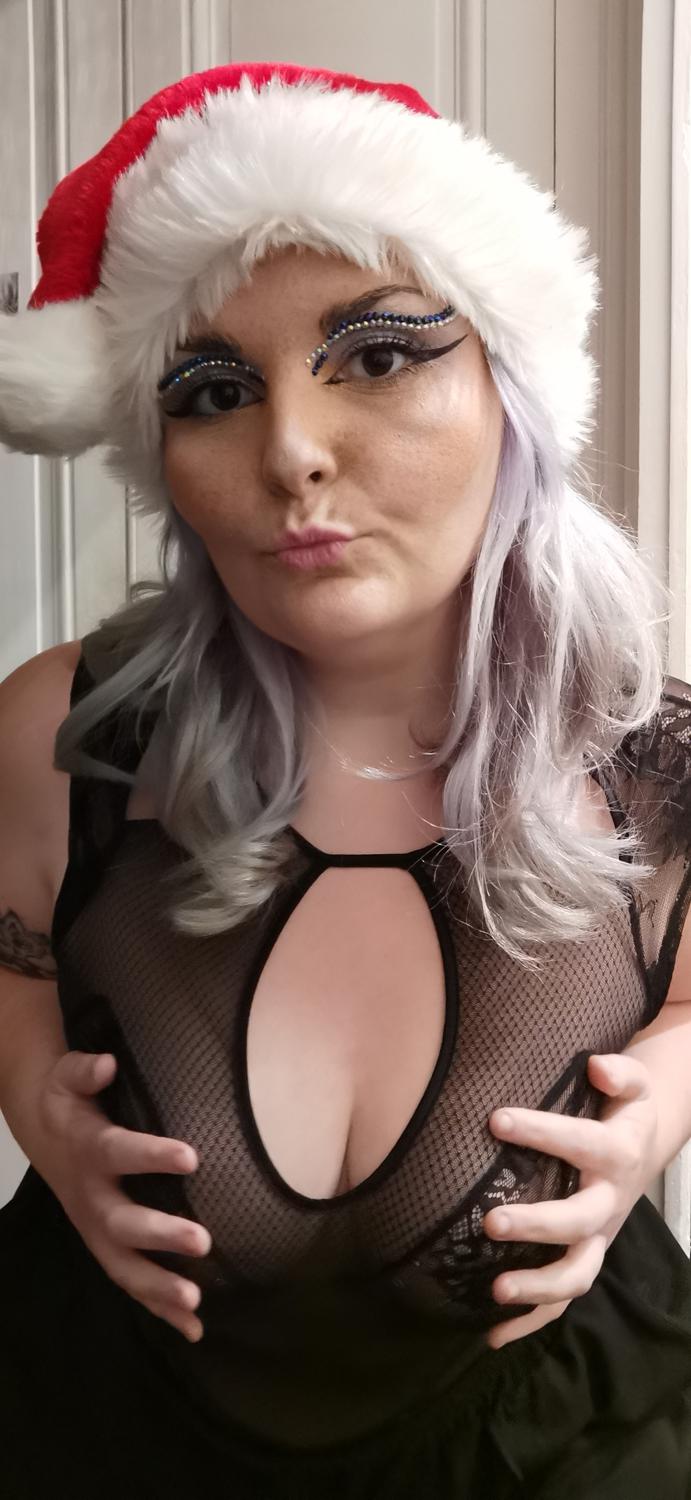 Cameliarainbow's media