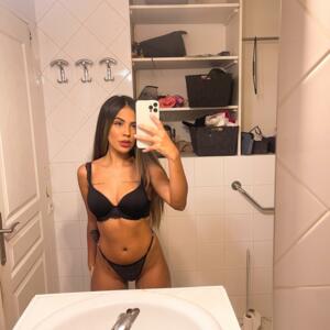 Camillerosex's media