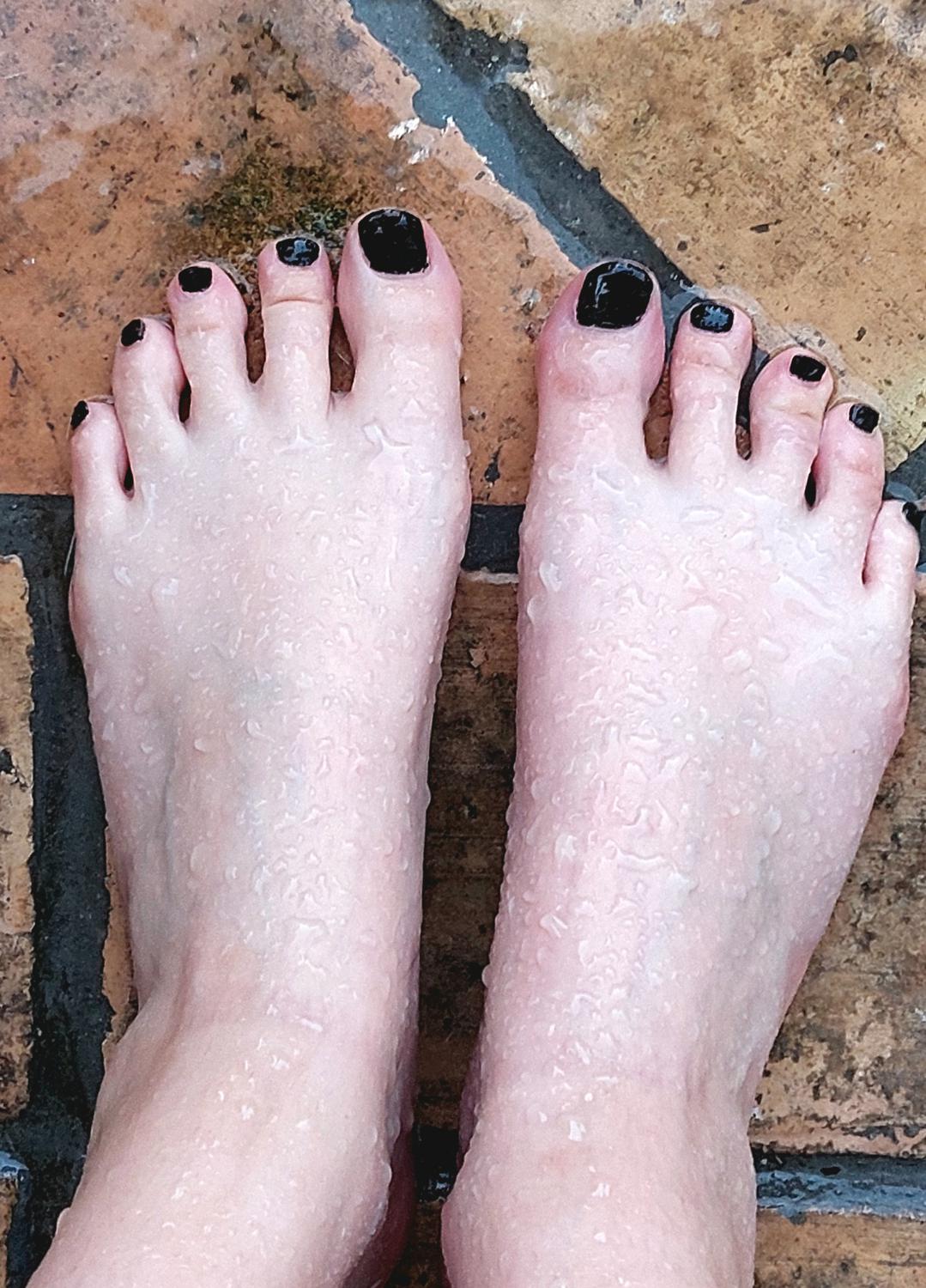 Camyah_feet's media