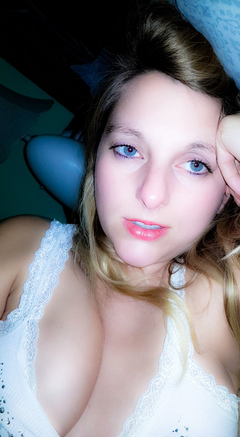 Candiceanatoli's media