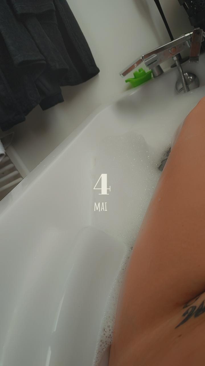 Carine666's media