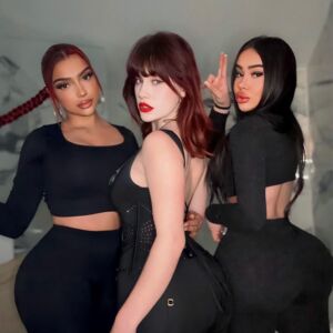 Carla_vyx's media