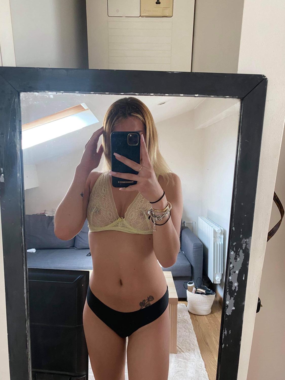 Carlaaa98's media