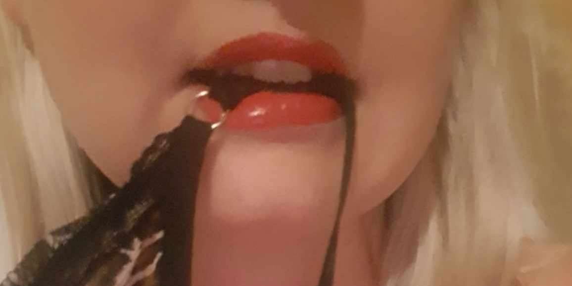 Caroline_noemie_coquine_a_plein_temps's media