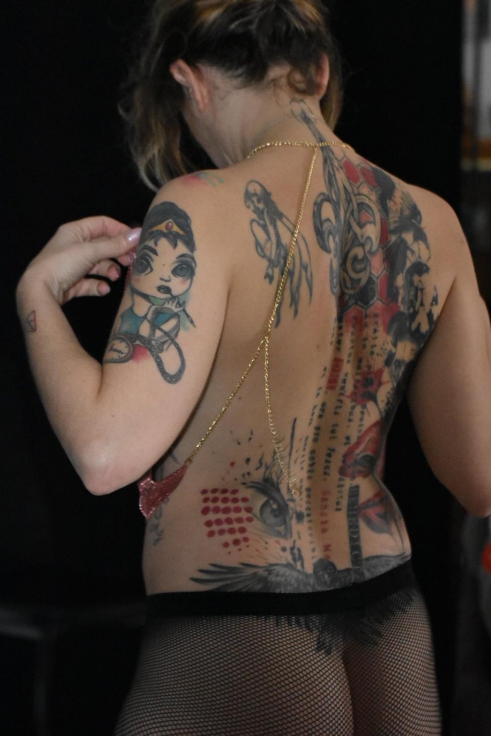 Caronudesexytatouee's media