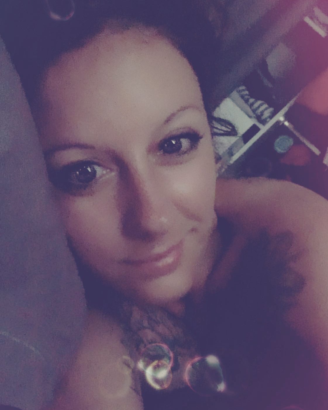 Caronudesexytatouee's media