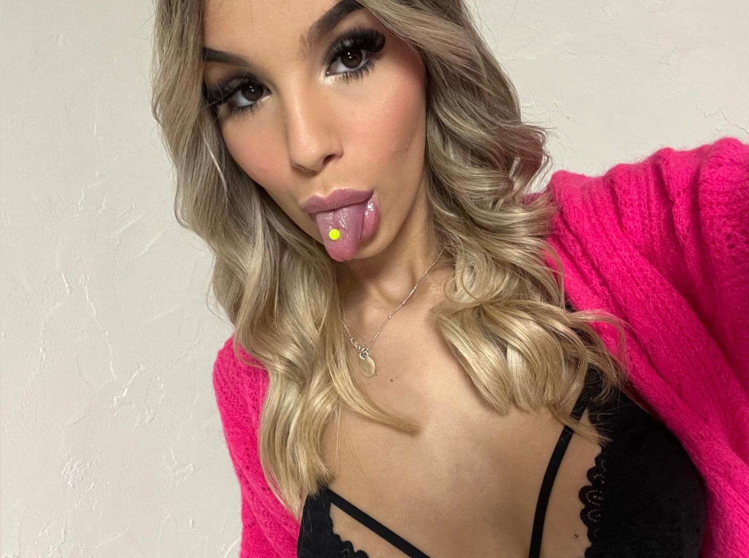 Ceciliademoon's media