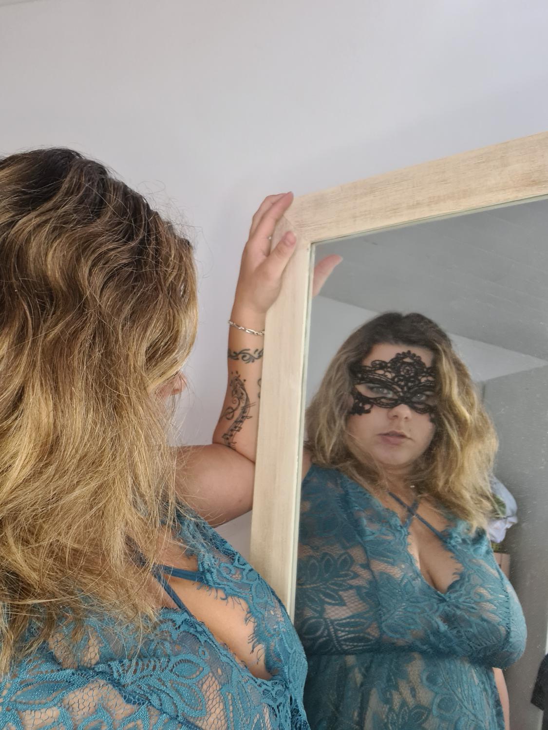 Celeste-nude's media