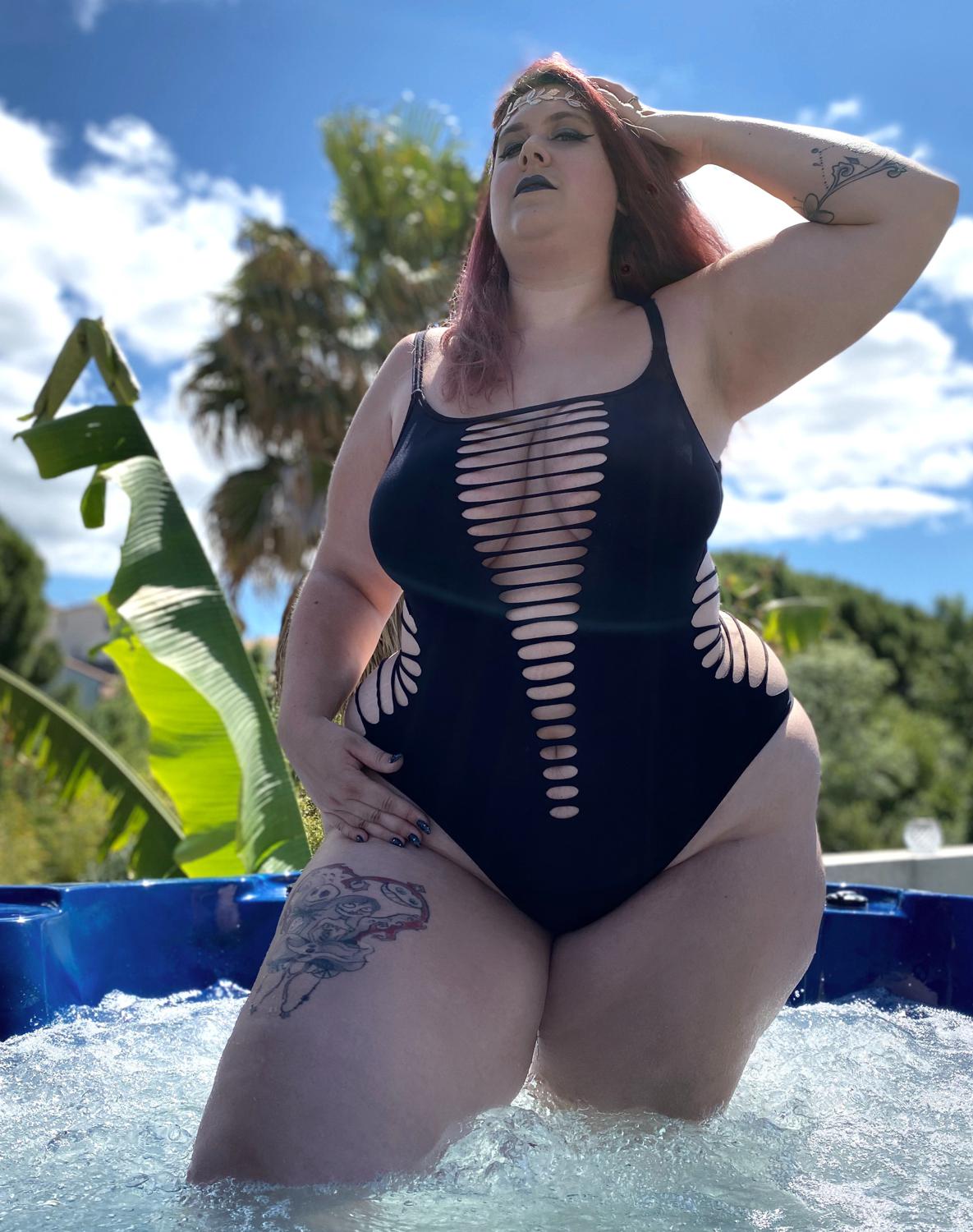 Chaarnelle's media