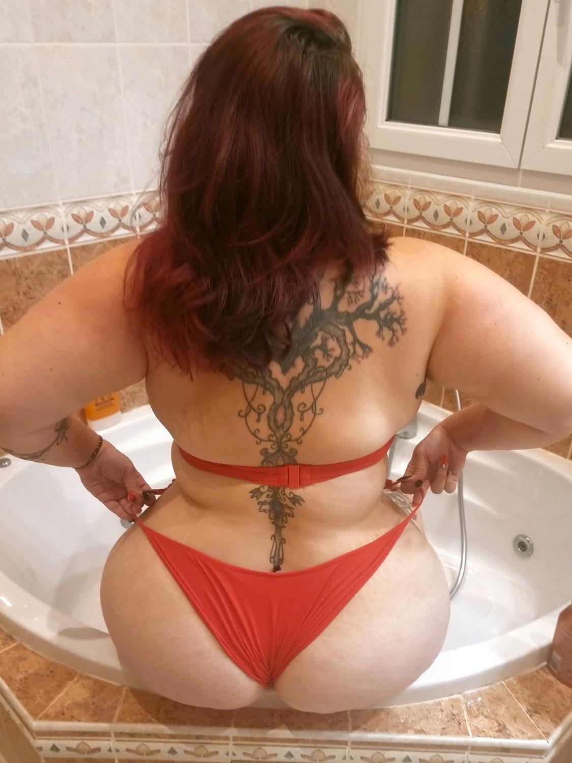 Chaarnelle's media