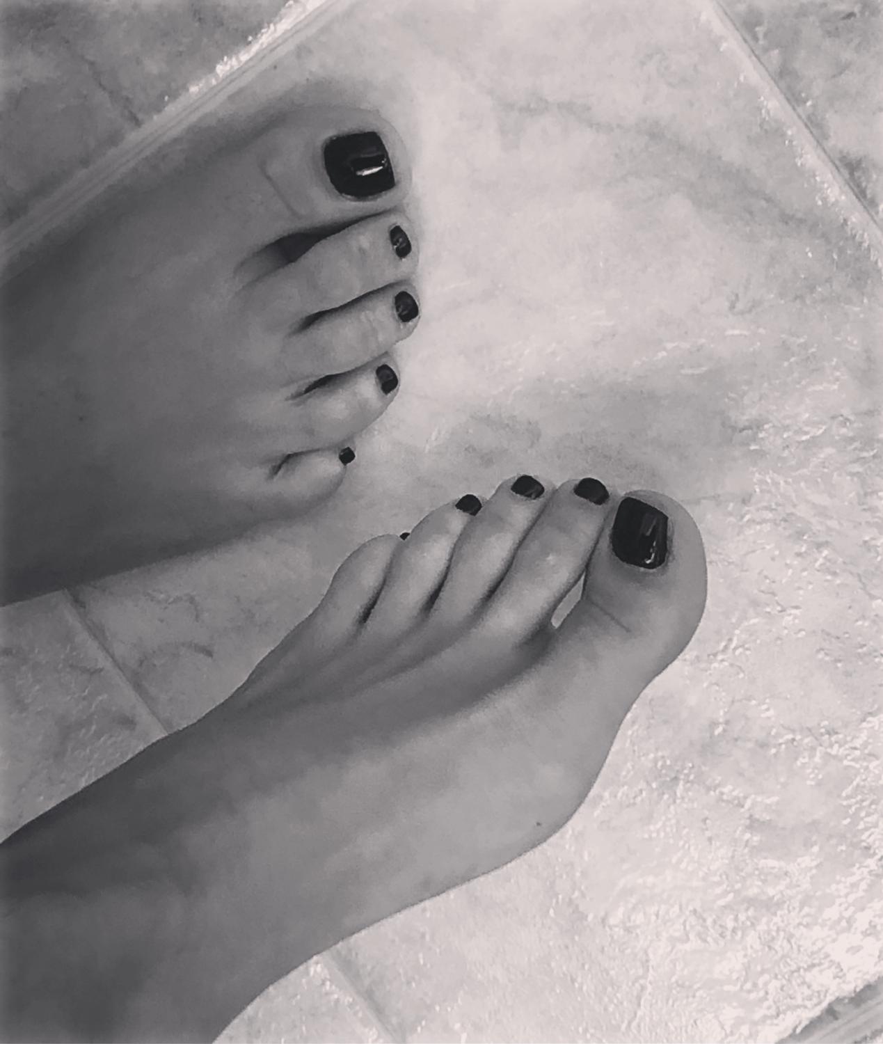 Chanel_sexyfeet's media