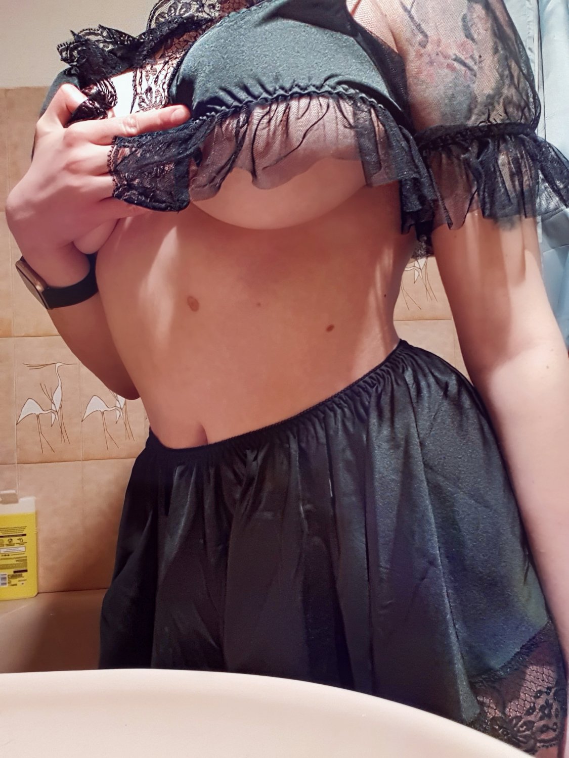 Cheekylolita's media