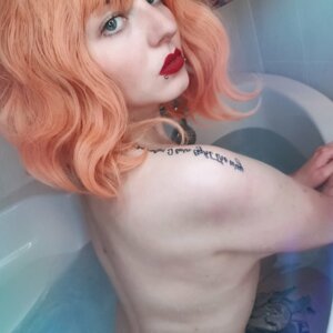 Cheekylolita's media