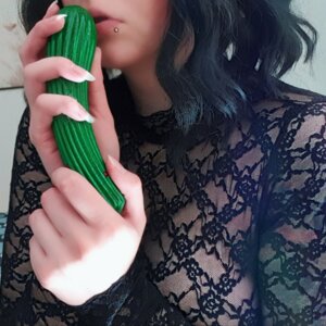 Cheekylolita's media
