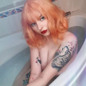 Cheekylolita's media