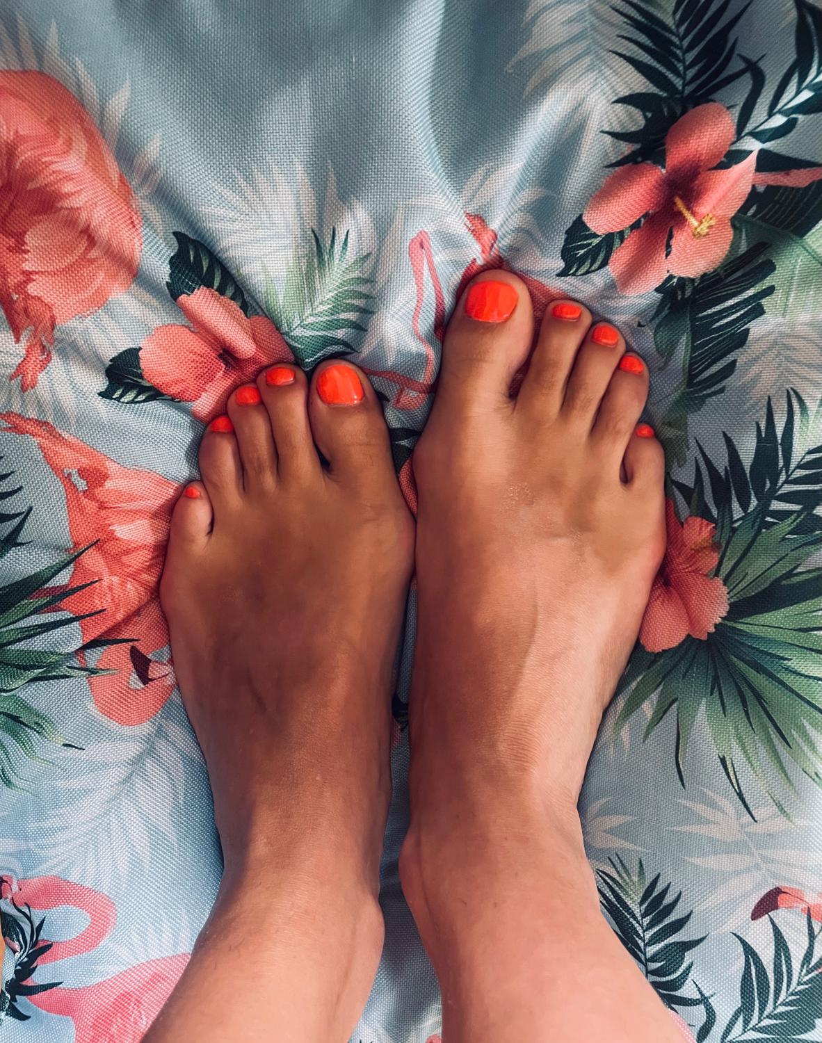 Cherlyfeet's media