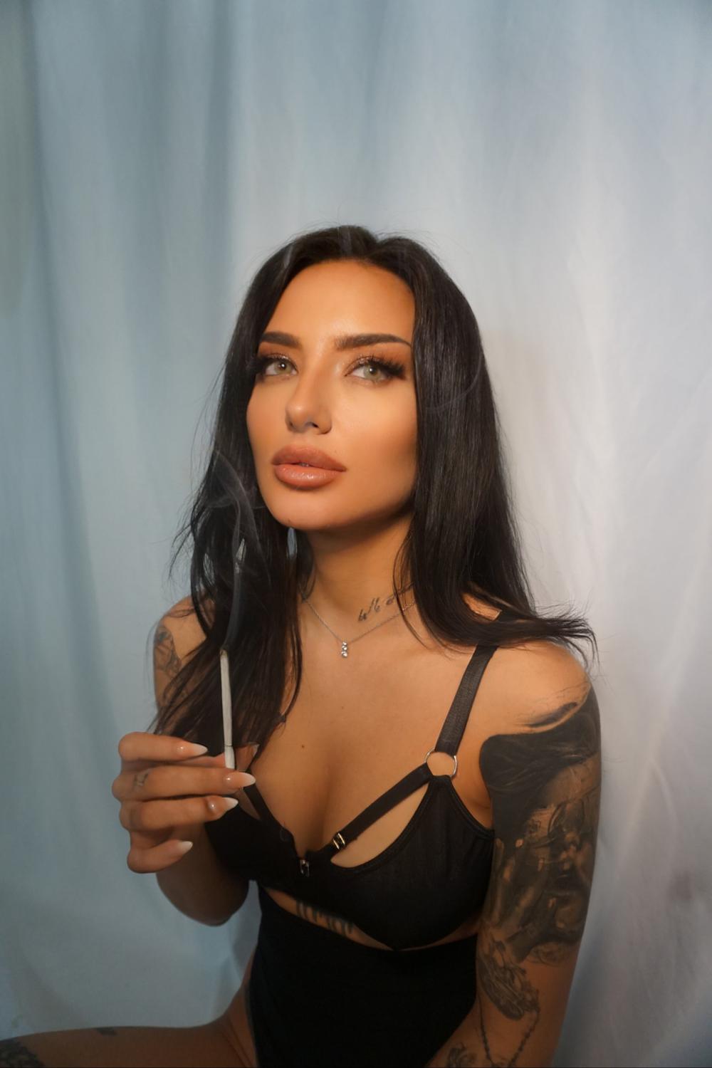 Cherryrebelle's media