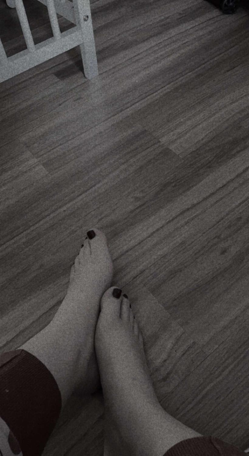 Chitoyoo_feet's media