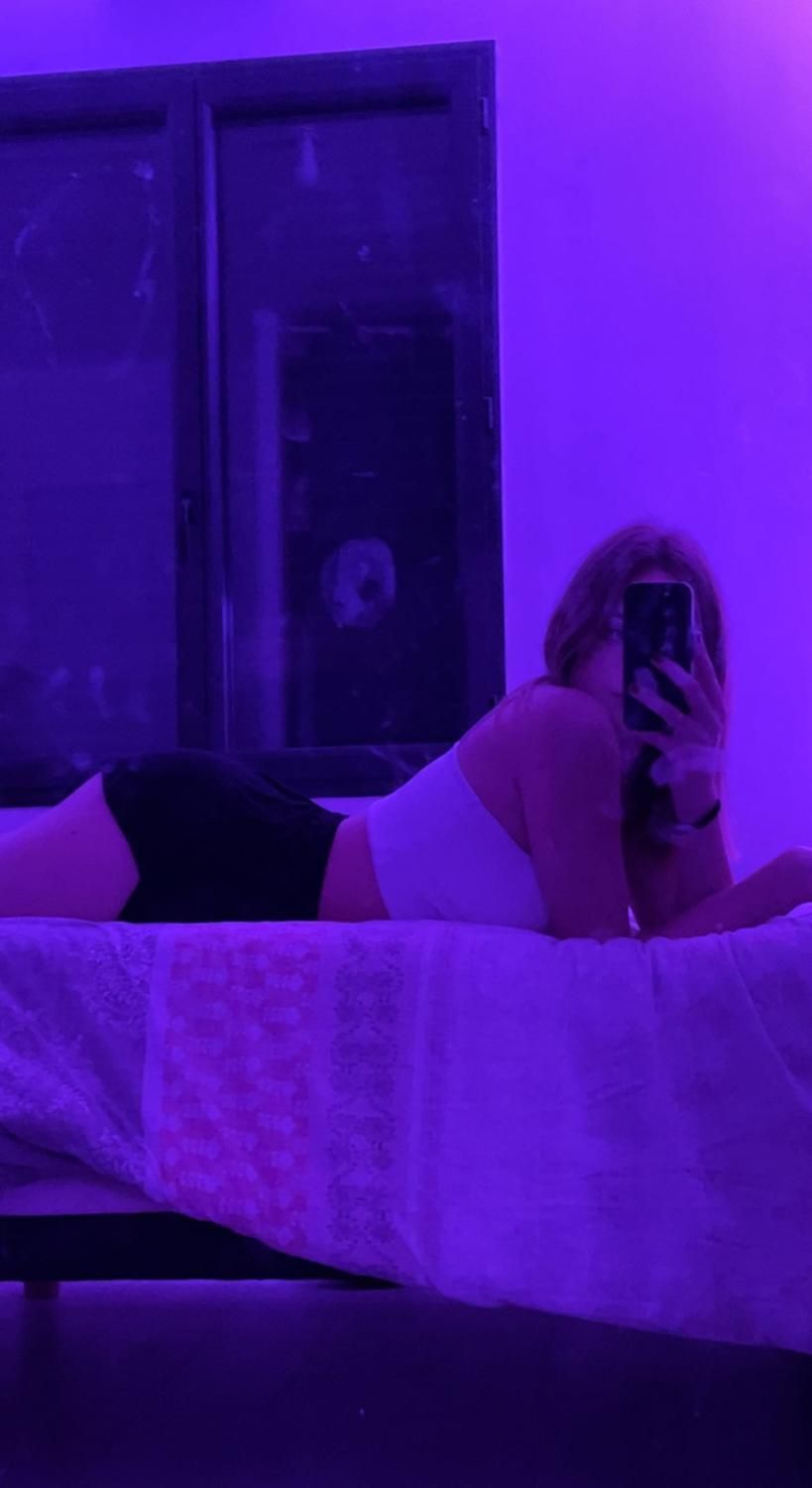 Chloe002's media