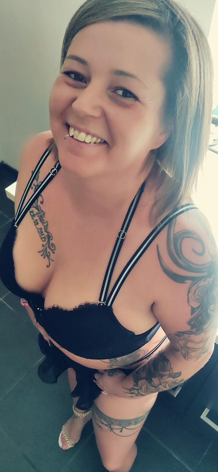Chloe443's media