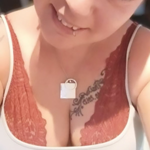 Chloe443's media