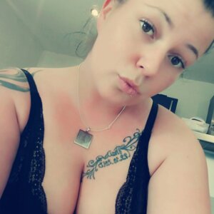 Chloe443's media