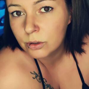 Chloe443's media