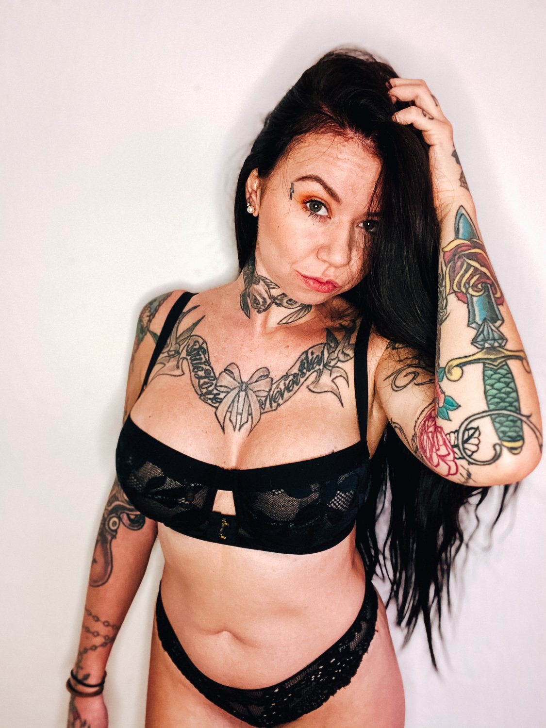 Chloeclanie's media