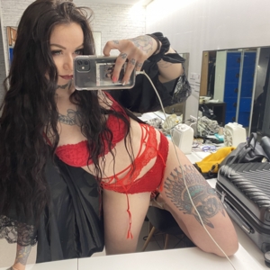 Chloeclanie's media