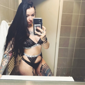 Chloeclanie's media