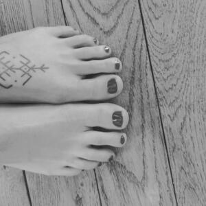 Chlosfeet's media