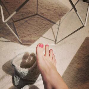 Chlosfeet's media