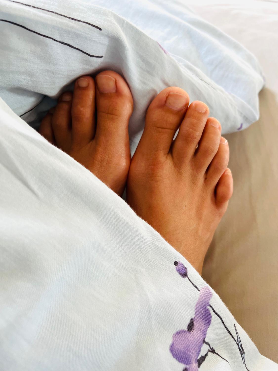 Cielofeet's media