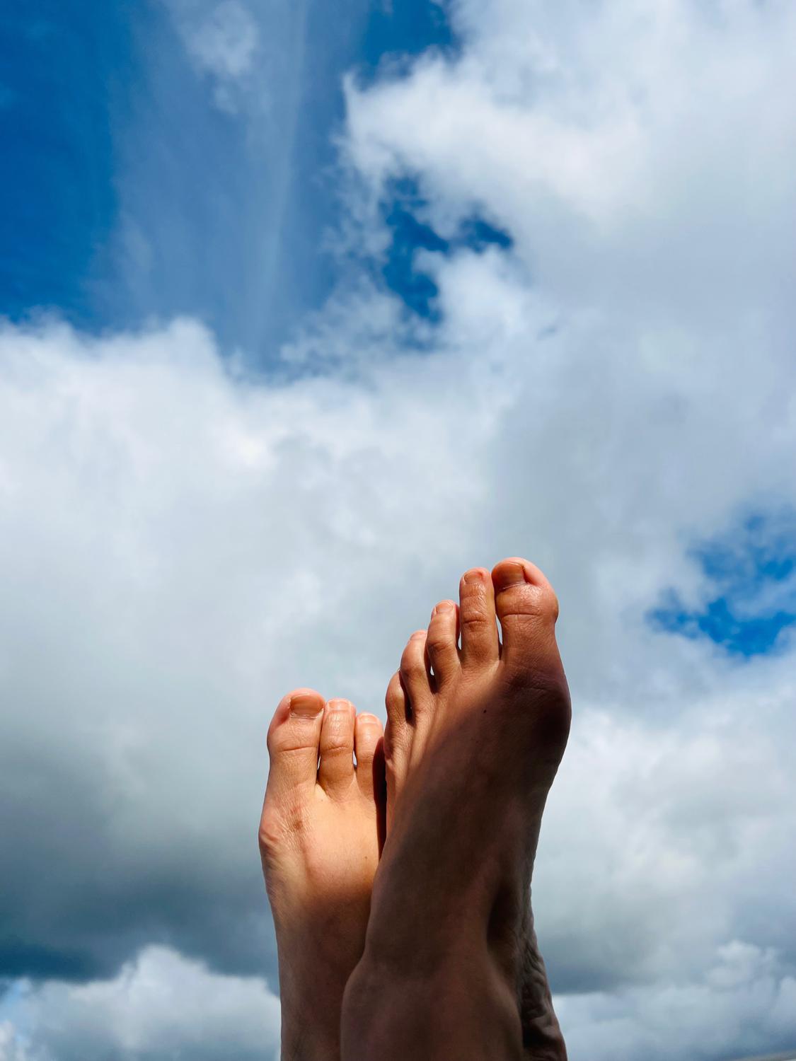 Cielofeet's media