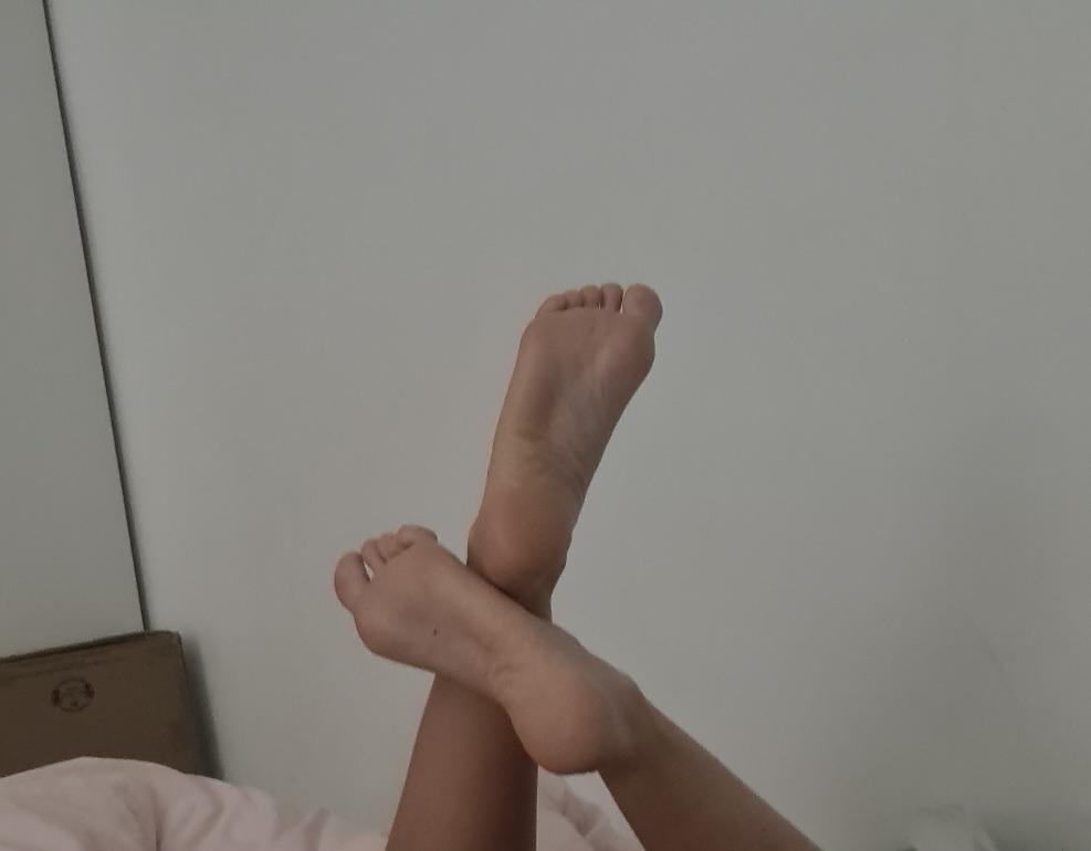 Cinderellafeet's media