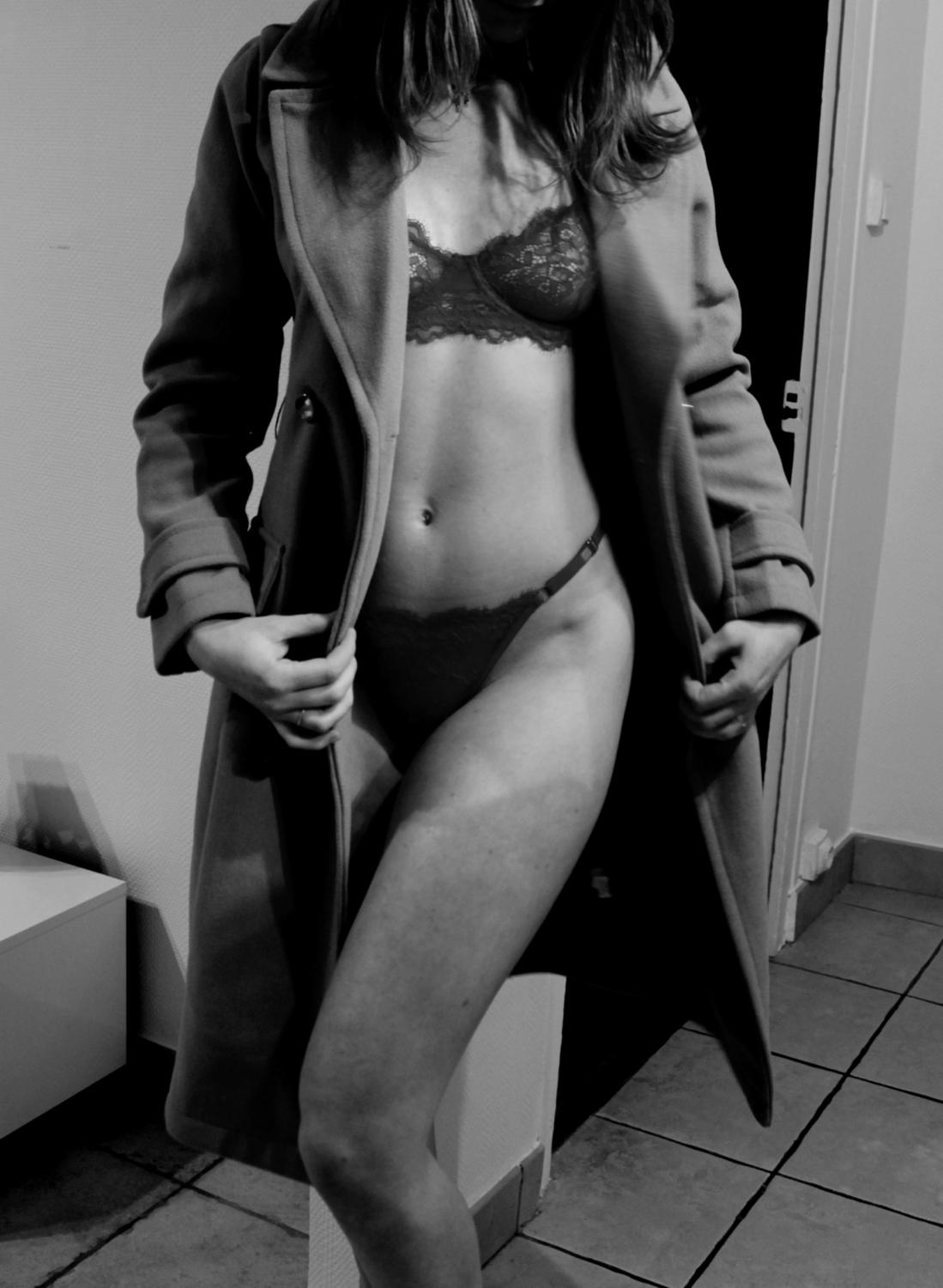Clara_lingerie's media