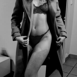 Clara_lingerie's media