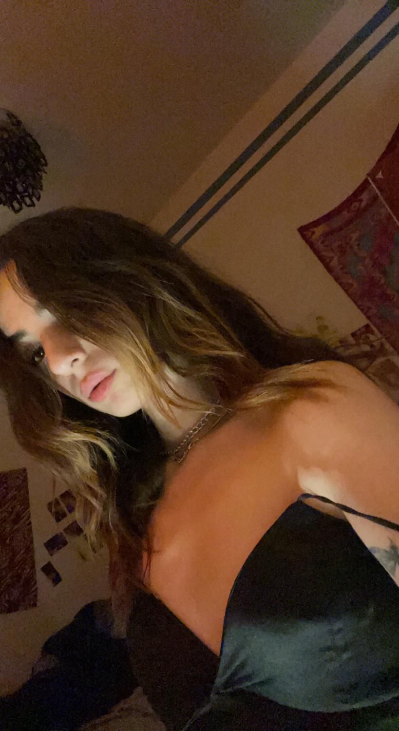Clara_spicy's media