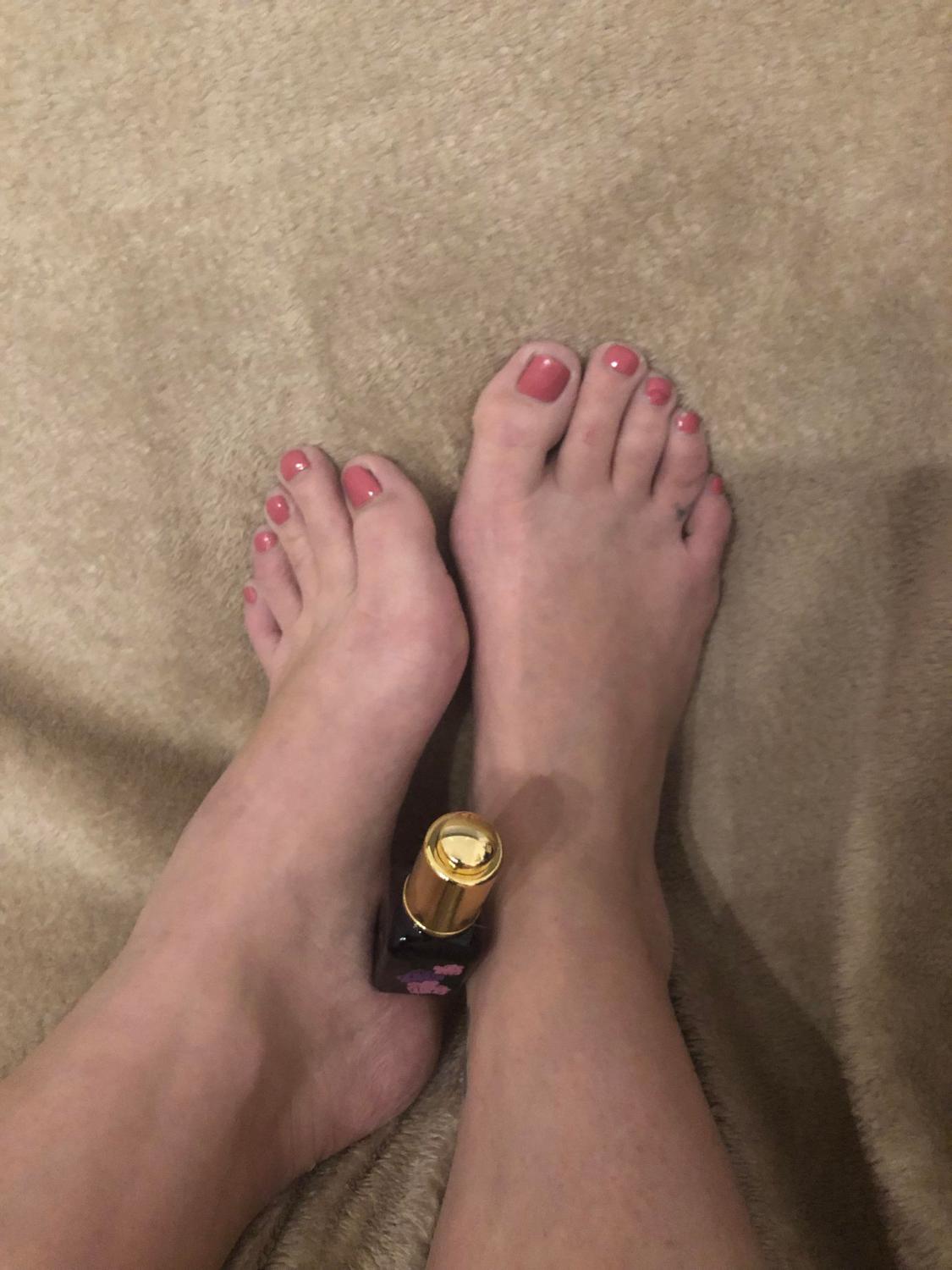 Clarafeet_fr's media