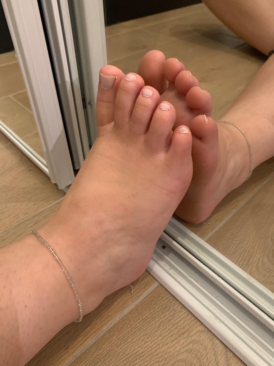Clarafeet05's media