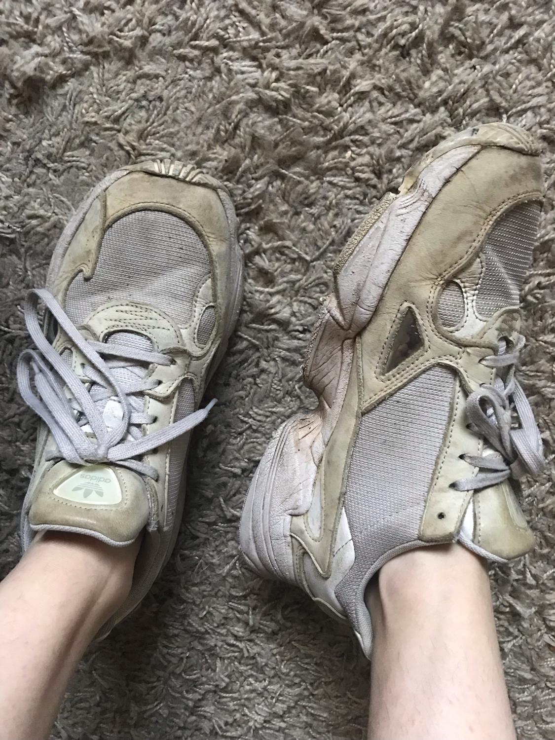 Claraforfeet's media