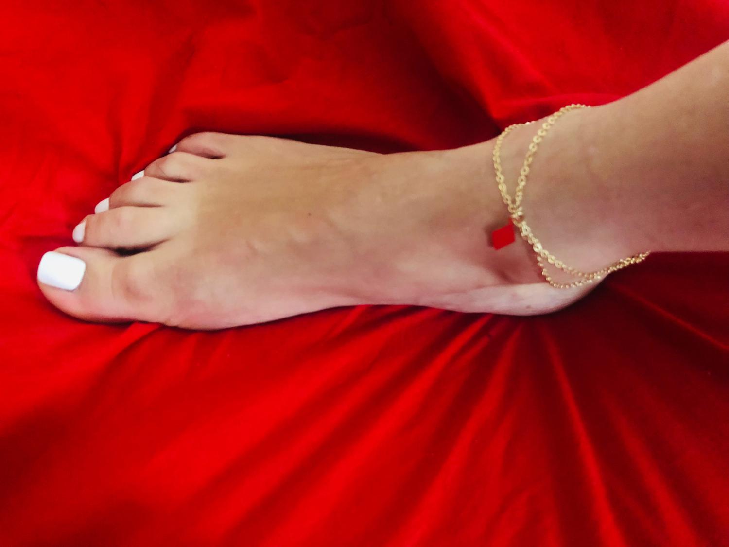 Clemencyfeet's media