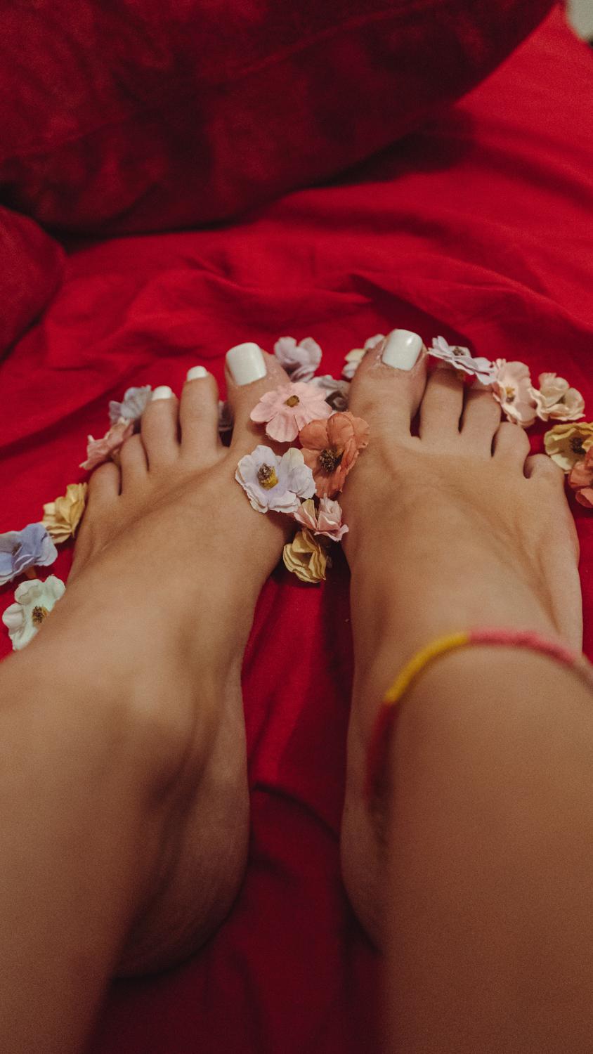 Clemencyfeet's media